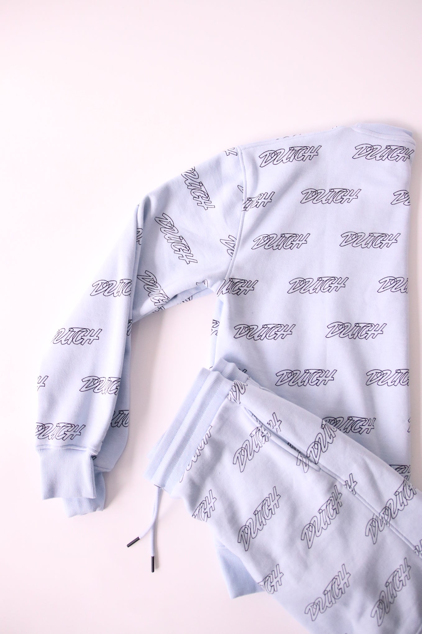 DB Unfilled Script Crewneck